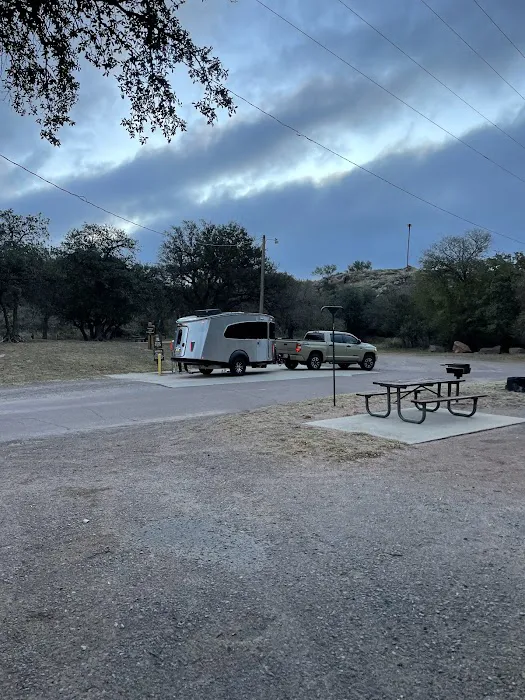 South Scissortail Campground Picture 5