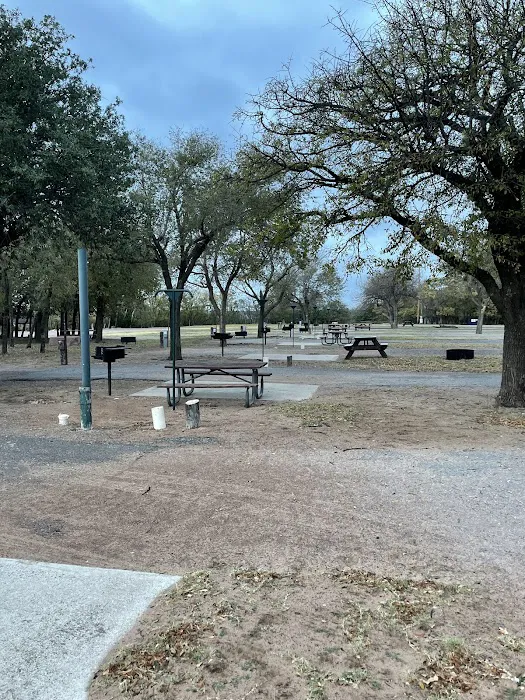 South Scissortail Campground Picture 7