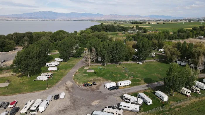 Timp Marina Boat Club Picture 2