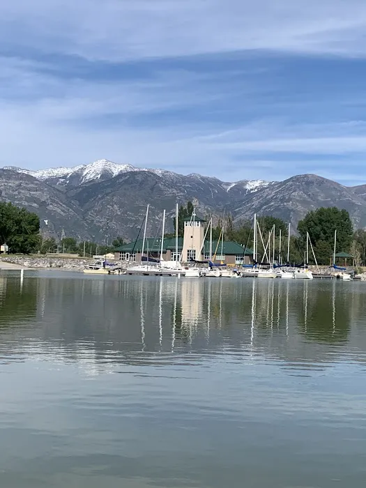Lake Shore Campground Picture 5