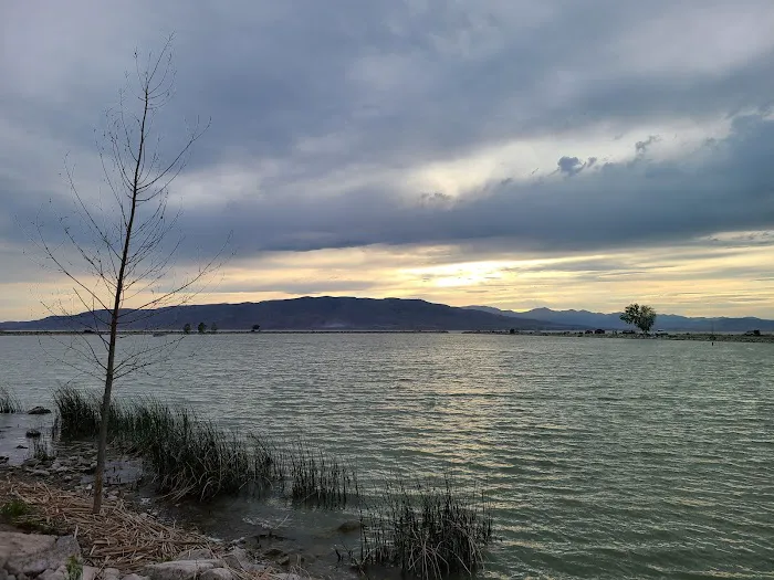 Utah Lake State Park Group Campground Picture 1