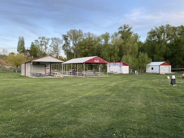 Over The Hill RV Park Picture 5
