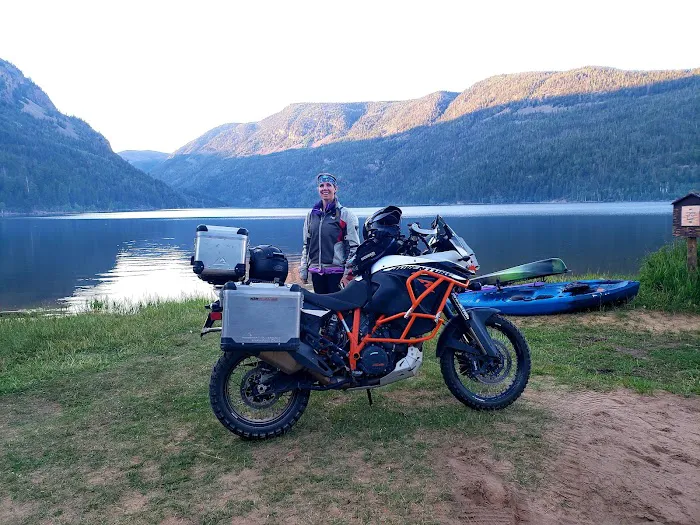 Moon Lake Picture 5