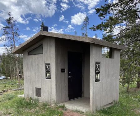 China Meadows Trailhead Campground