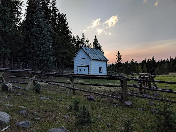 Paradise Park Campground Picture 3