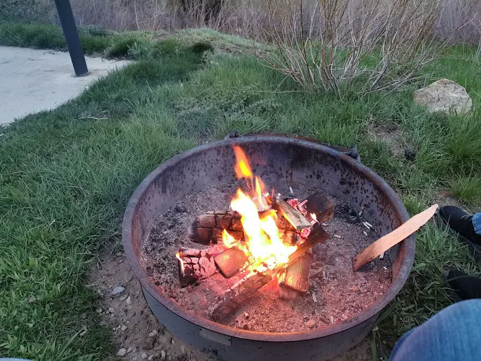Madsen Bay Campground Picture 8