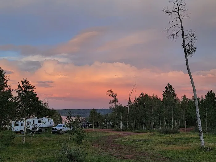 Long park reservoir campground Picture 9