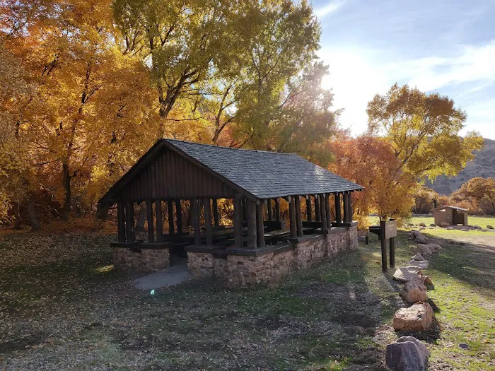Oak Creek Campground Picture 6