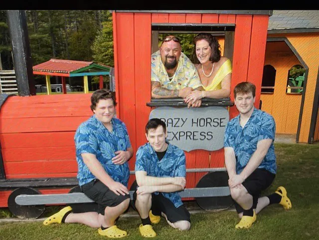 Crazy Horse Family Campground Picture 7
