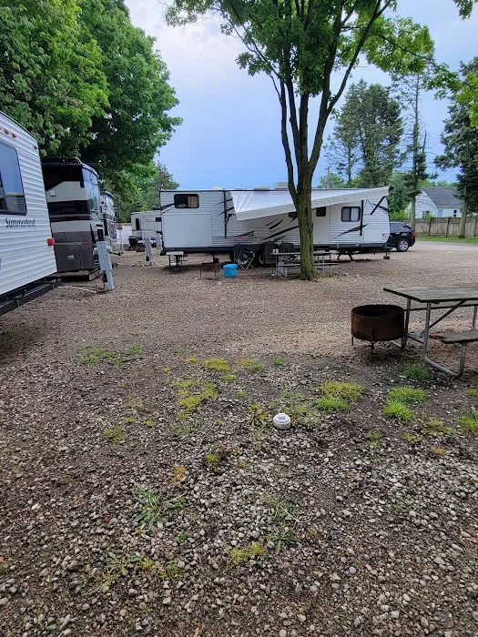 Woodchip Campground Picture 8