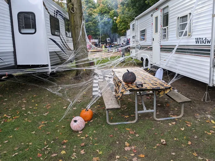 Woodchip Campground Picture 7