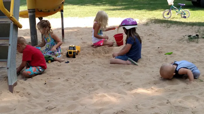 Hungry Horse Family Campground Picture 10