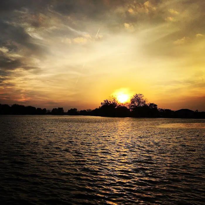 Long Lake Resort Picture 2