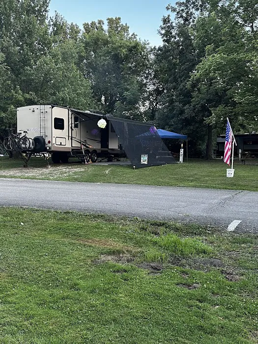 Salamonie Lake Modern Campground Picture 3