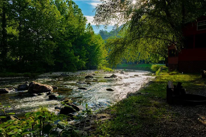 Yogi Bear's Jellystone Park™ - Cherokee NC Picture 4