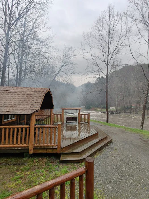 Standingdeer Campground Picture 3