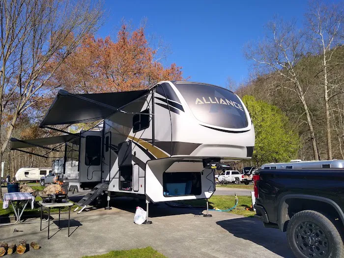 Cherokee / Great Smokies KOA Holiday Picture 10