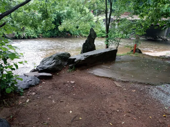 Old Corundum Millsite Campground Picture 10