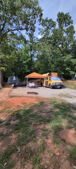 Oconee Point Campground Picture 2