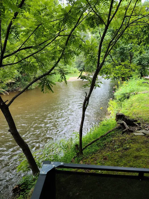 Riverbend RV Park-Campground and Cabins by Hickory Knob Farms Picture 8