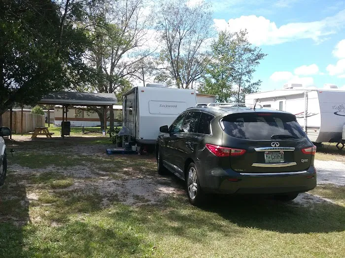 Rosepark Village Campsites Picture 3