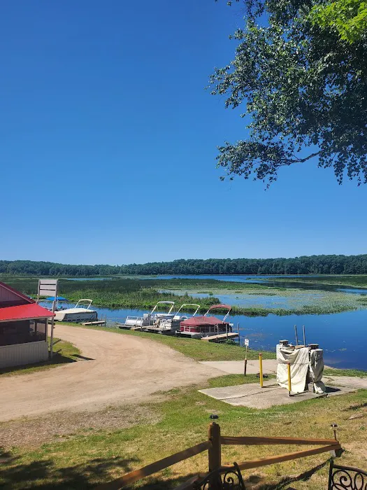 Martiny Lakes Hide-Away LLC Picture 6