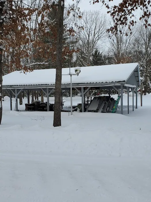 PV's Campground and Resort Picture 4