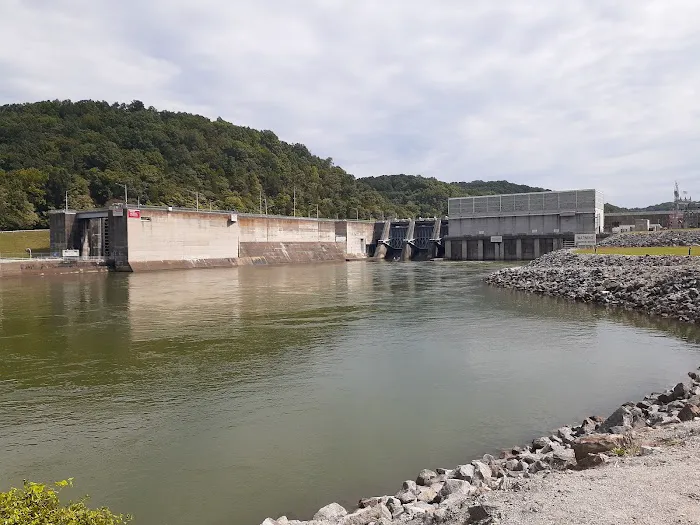 Melton Hill Dam Campground Picture 4