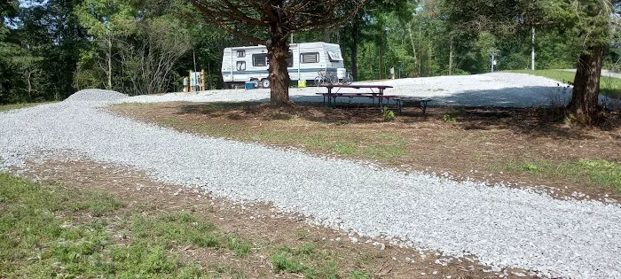 S&S RV park Picture 5