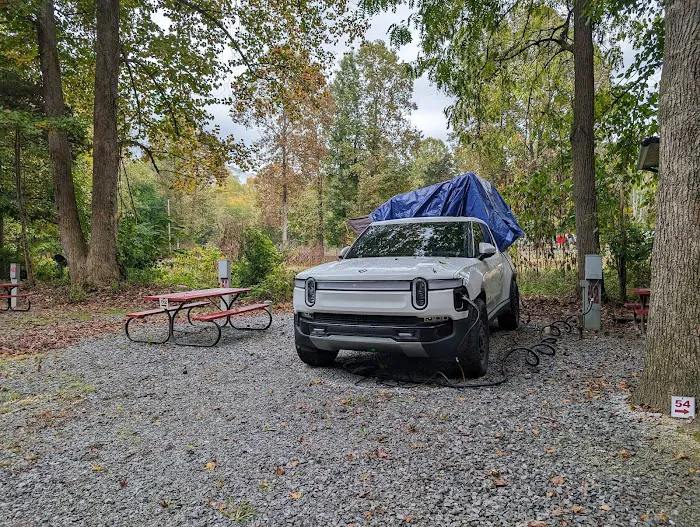Vee Hollow Campground Picture 8