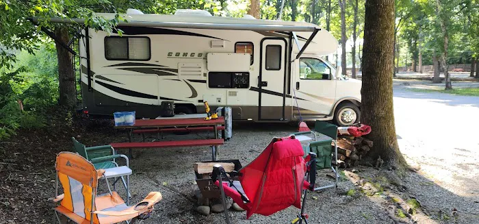 Vee Hollow Campground Picture 10