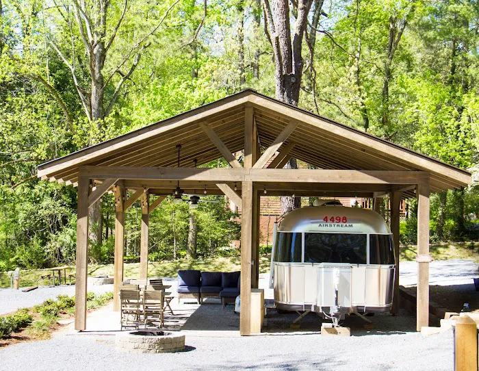 Little Arrow Outdoor Resort Picture 8