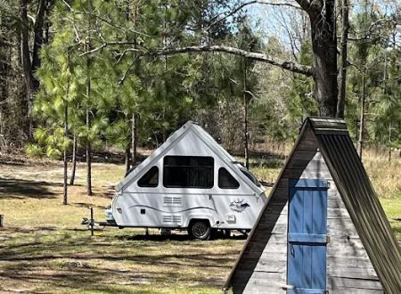 Hidden Creek Farm and Camping Pitch