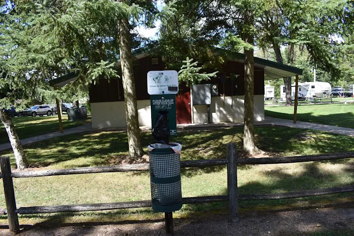 Wooded Acres Family Campground Picture 6