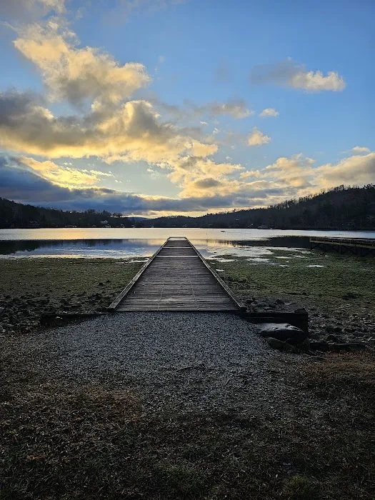 Moccasin Creek State Park - Campground Picture 2