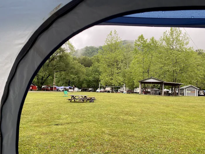 Smoky Mountain Meadows Campground Picture 3