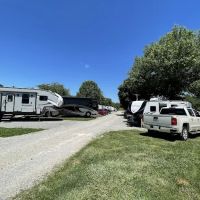 Dad's Bluegrass Campground ico
