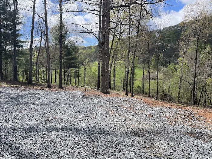 Ridge Top RV Campground Picture 7
