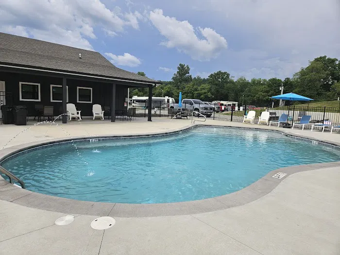 Blue Ridge RV Resort Picture 2