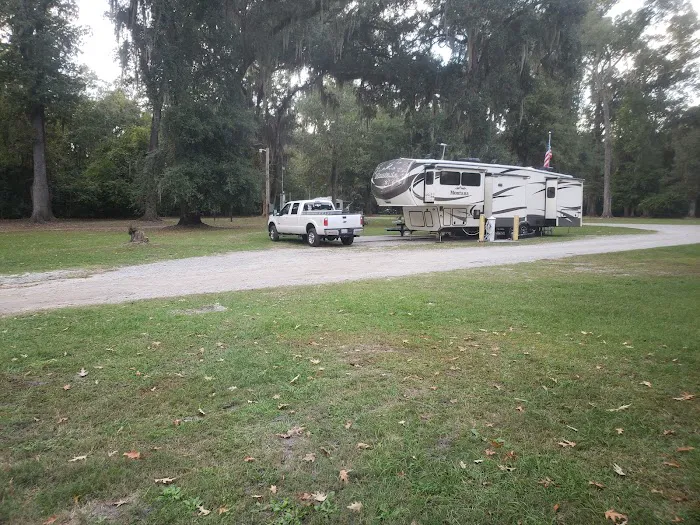 Lotts Island RV Campground. Picture 3