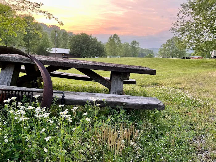 Indian Creek Campground, Nature at its Best! Picture 5