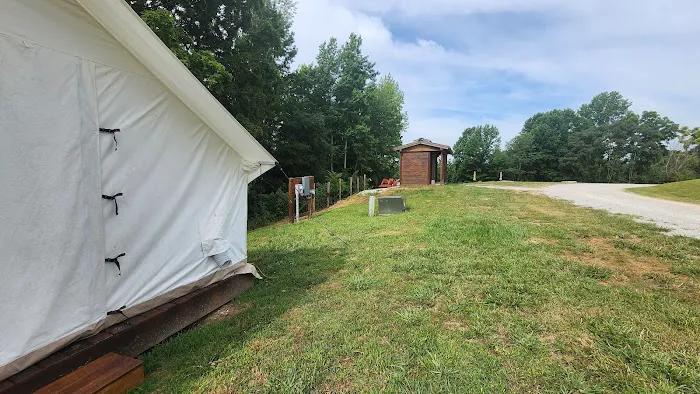 Tennessee Glamping Resort on Center Hill Lake Picture 8