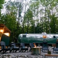Tiny Shiny Retreat ico