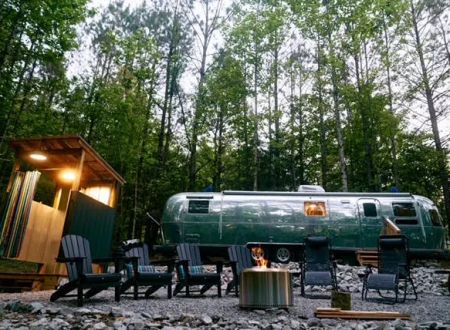 Tiny Shiny Retreat