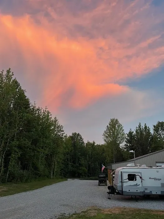 Huggins Haven RV Campground Picture 5