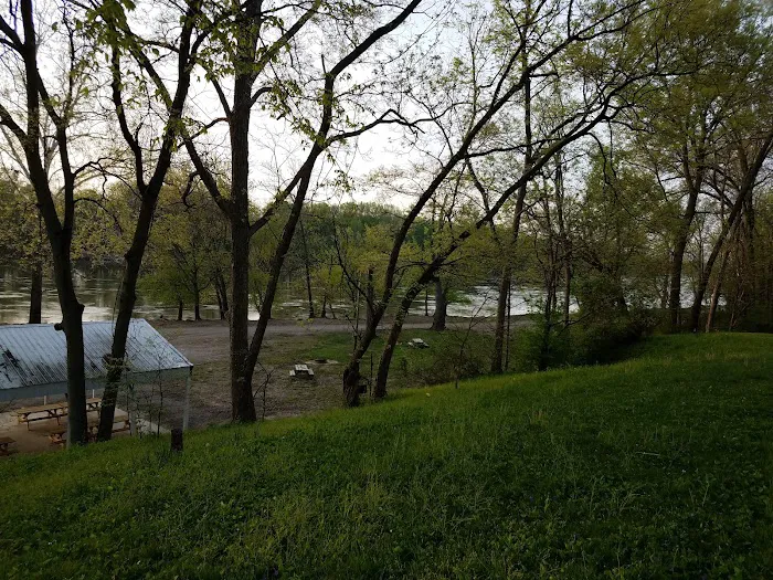Saint Francisville Riverside Park & Campground Picture 8