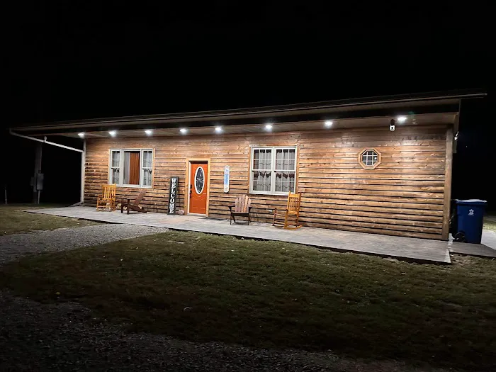 Rustic acres cabins and RV spots Picture 1