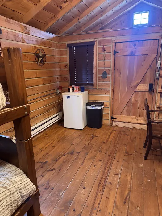 Rustic acres cabins and RV spots Picture 9