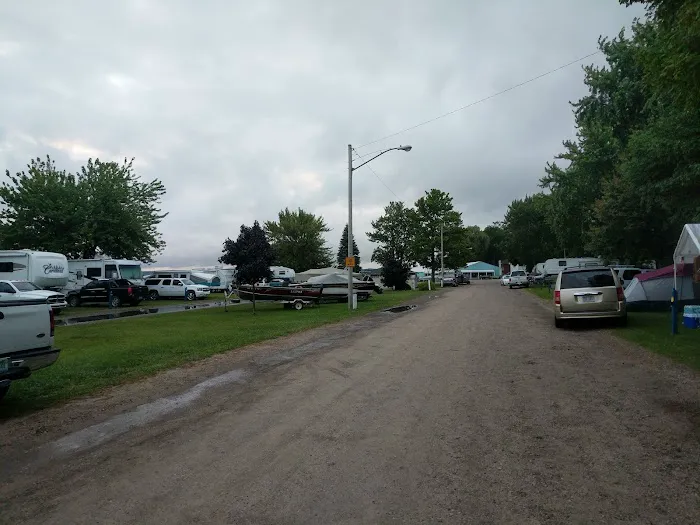 Hopkins Park Campground Picture 3