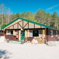 Leelanau Pines Campground ico